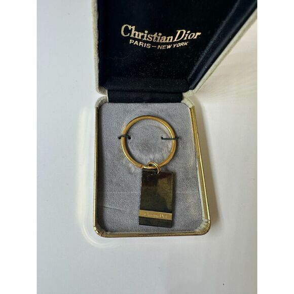 Vintage CHRISTIAN DIOR Metal Keychain still in box - Picture 1 of 4